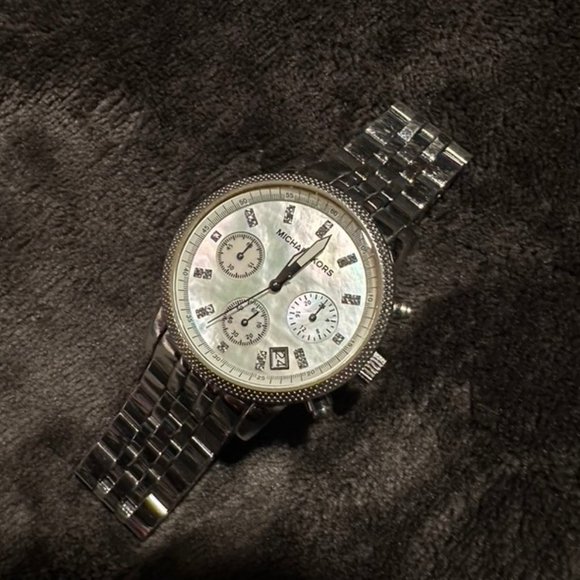 Michael Kors Ritz White Dial Watch - Picture 1 of 4